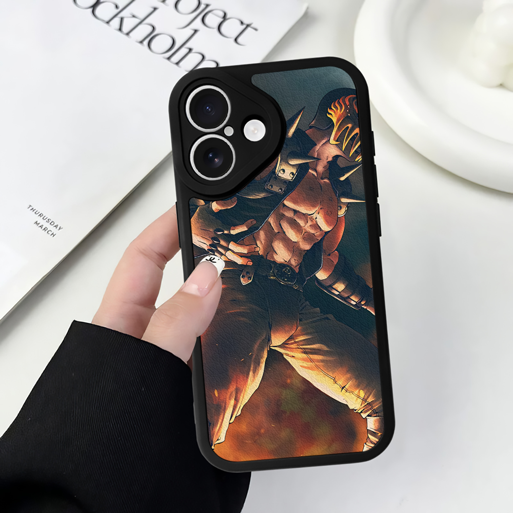 （画像用） 北斗の拳 Fist of the North Star 【iPhone 16シリーズ対応】シリコンスマホケース（レザー調） 材質：シリコン